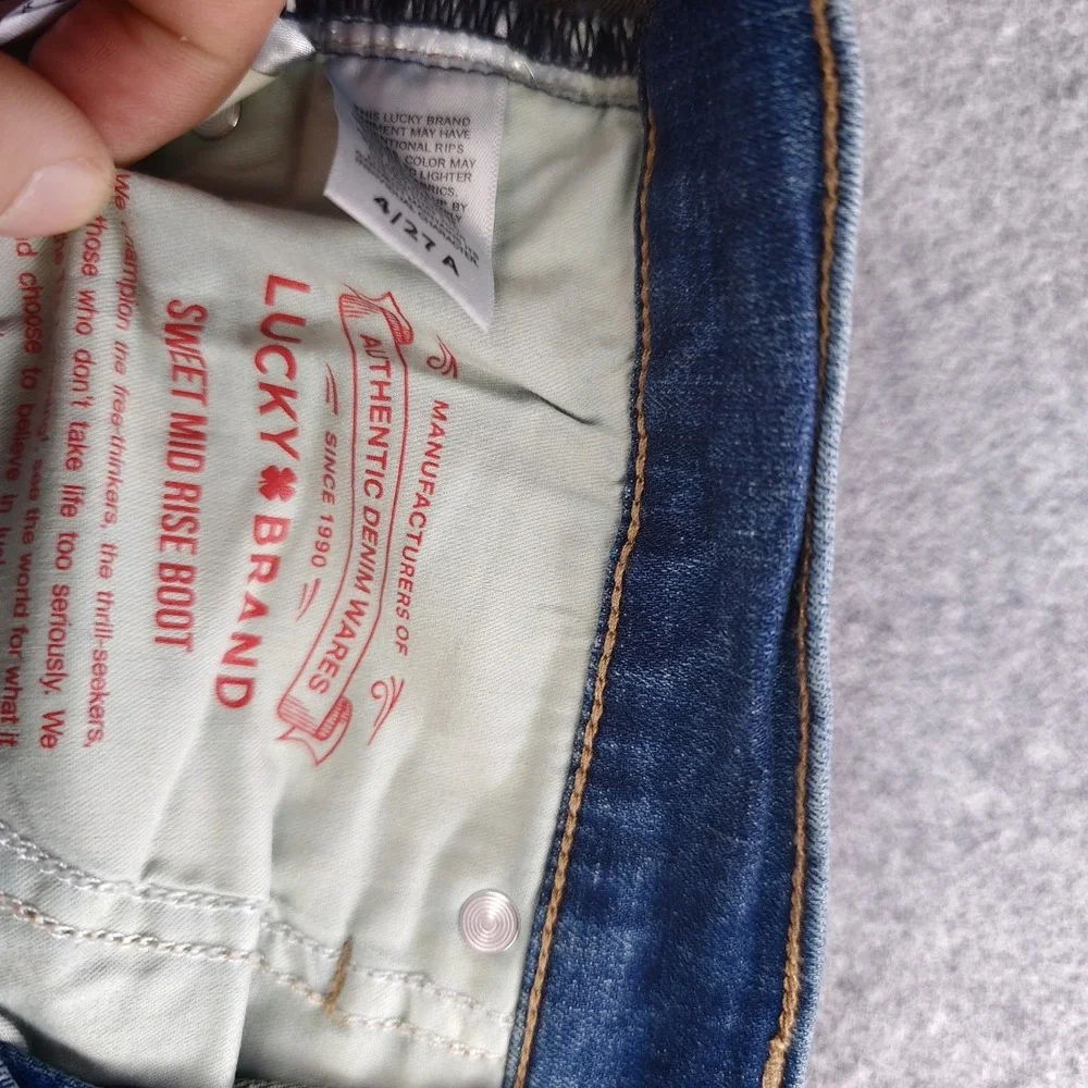 Lucky Brand Sweet Mid Rise Bootcut Jeans Women's 4/27 Blue Medium Wash Denim